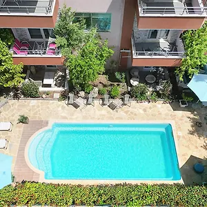 Апарт-отель Er.zo Summer, Kallithea (Chalkidiki)